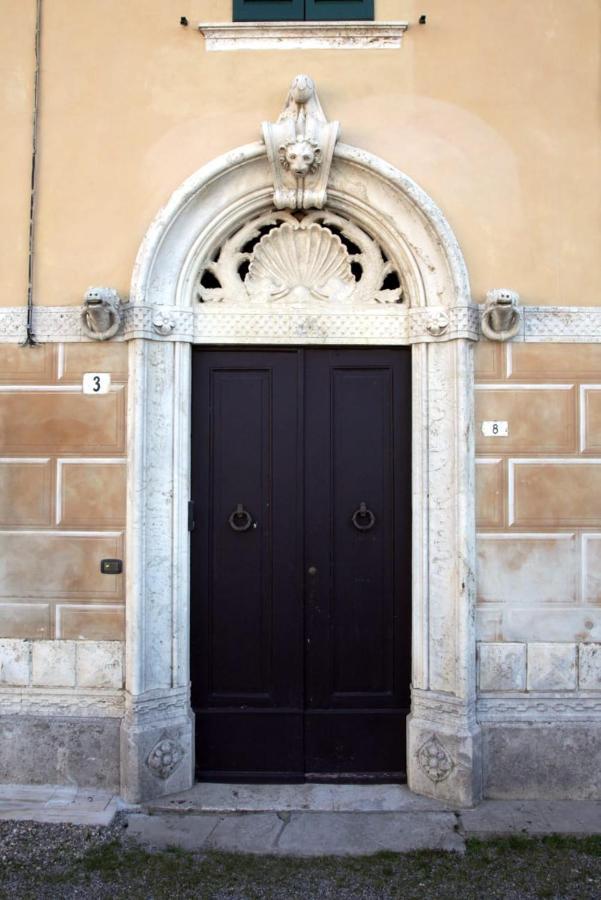 Appartamento Residenza D'Epoca Magnolia ราโปลาโนแตร์เม ภายนอก รูปภาพ